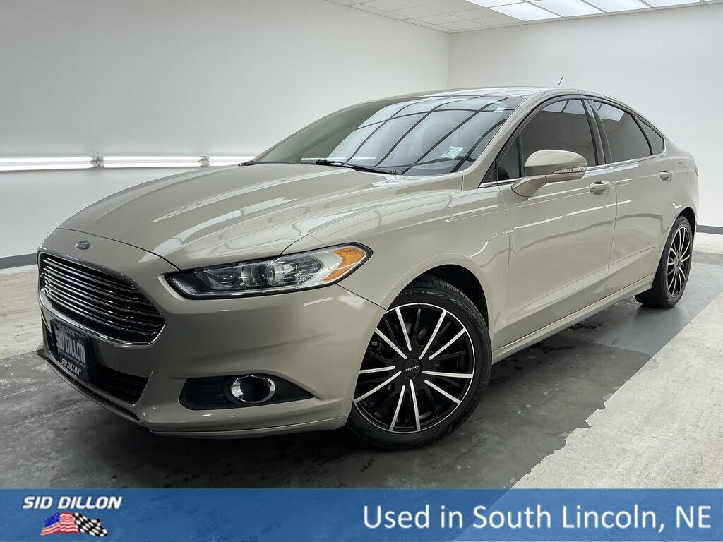 2016 FORD Fusion