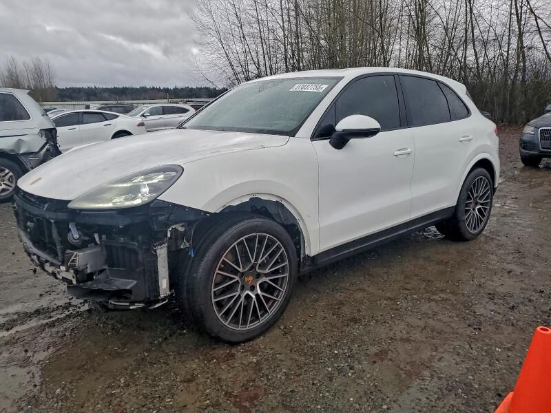 2021 PORSCHE Cayenne