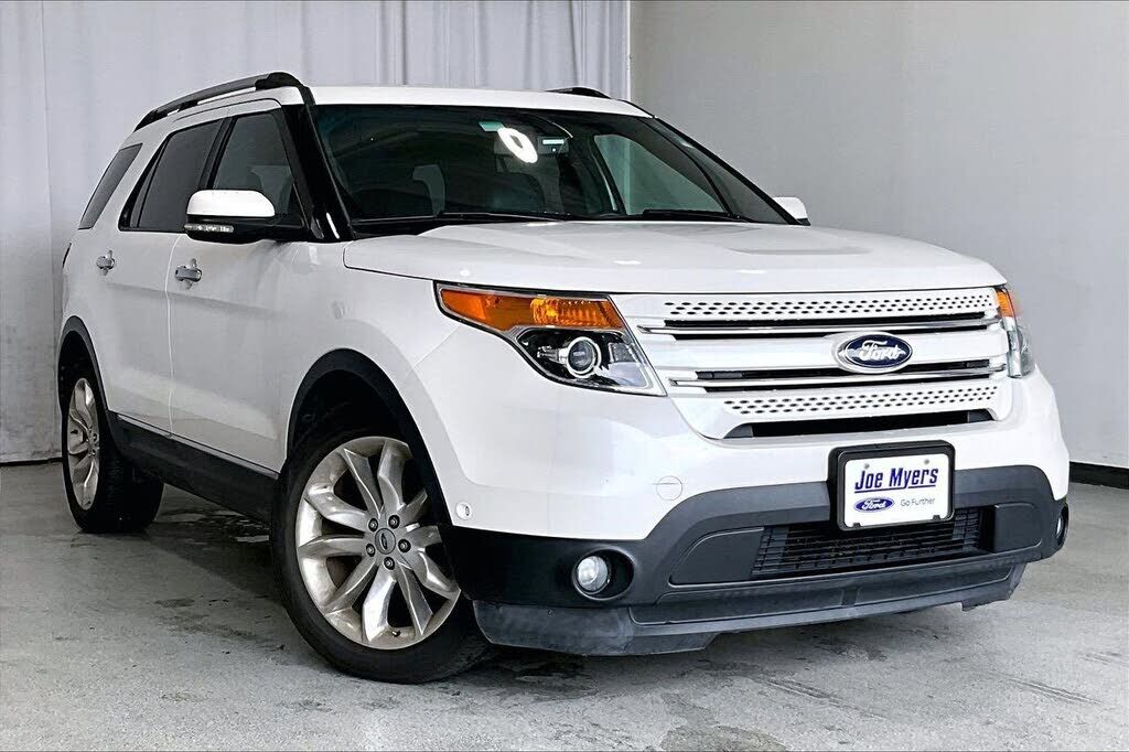 2011 FORD Explorer