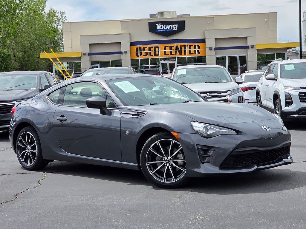 2020 TOYOTA 86