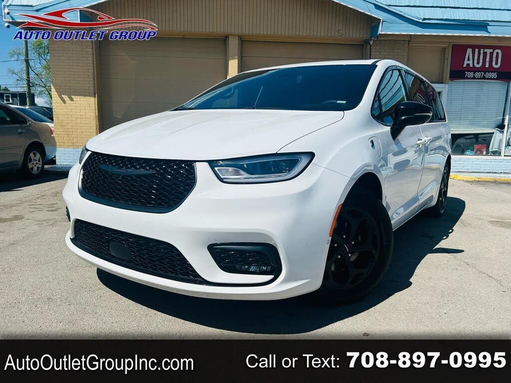 2024 CHRYSLER Pacifica