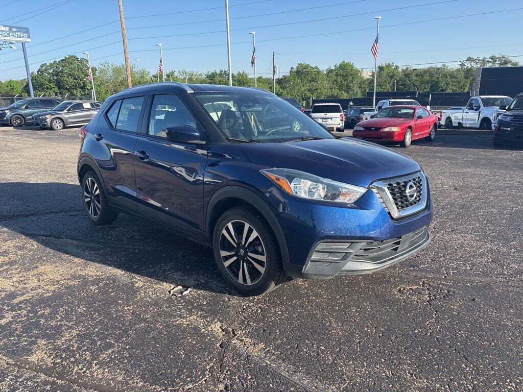 2020 NISSAN Kicks
