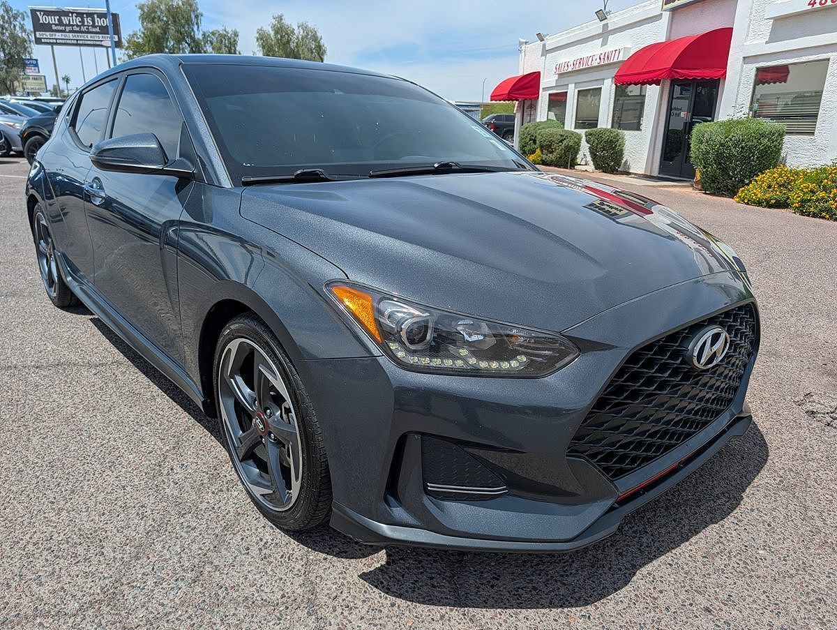 2019 HYUNDAI Veloster