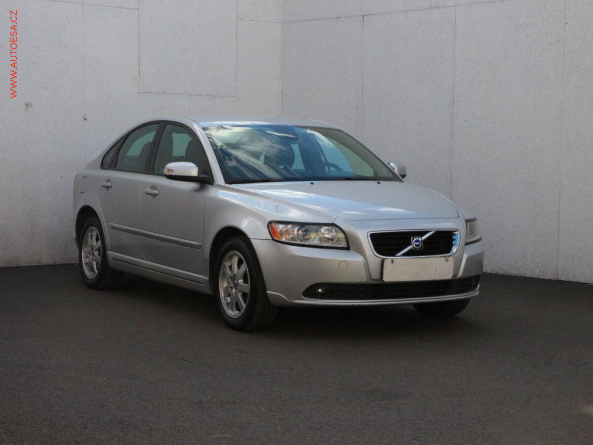 2008 VOLVO S40