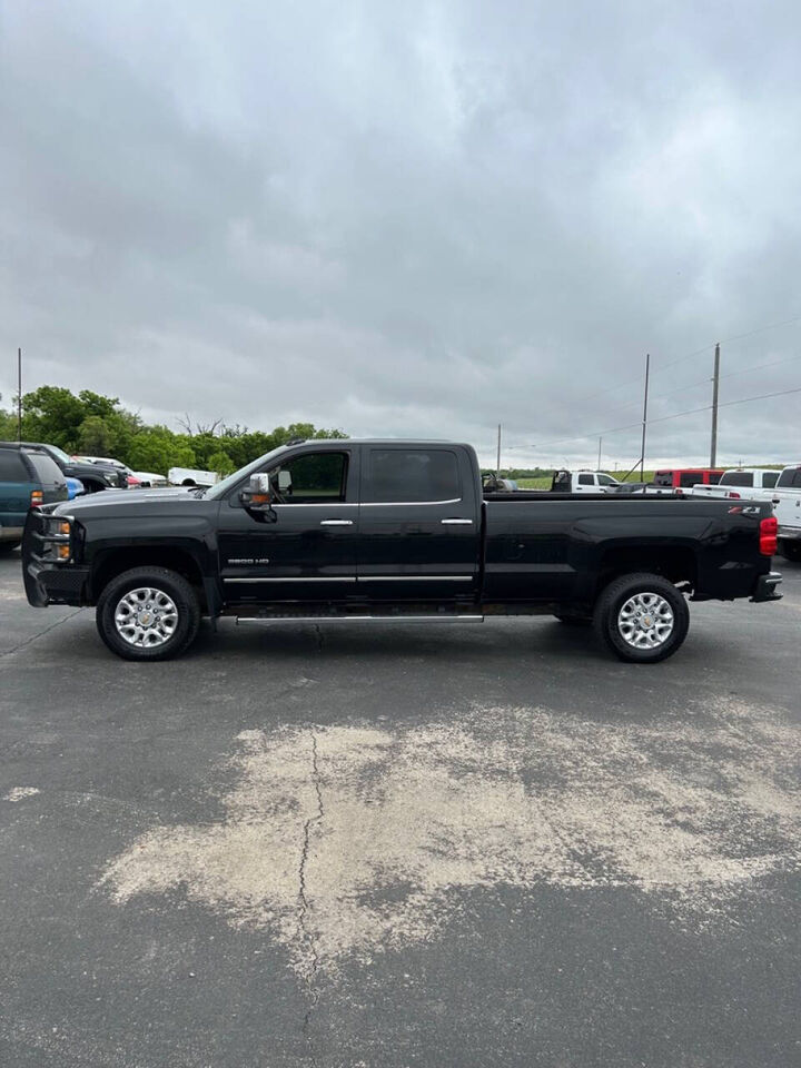 2017 CHEVROLET Silverado