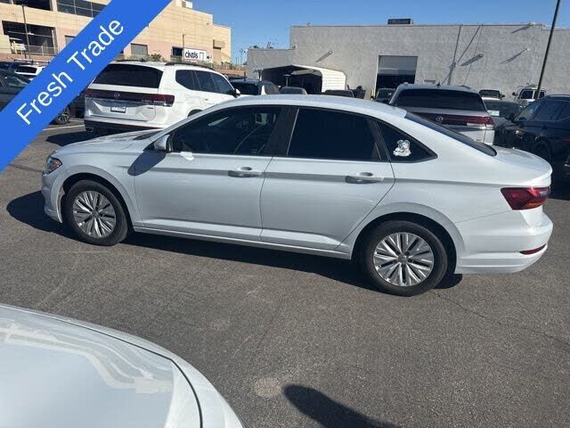 2019 VOLKSWAGEN Jetta