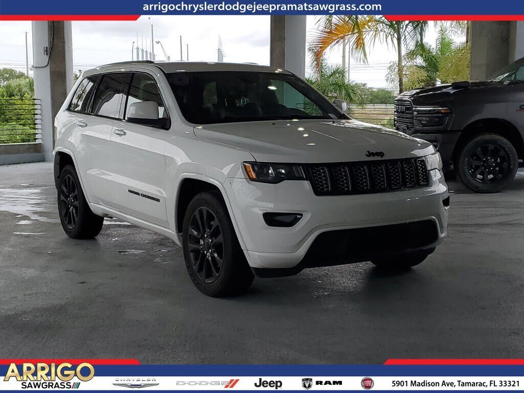2017 JEEP Grand Cherokee