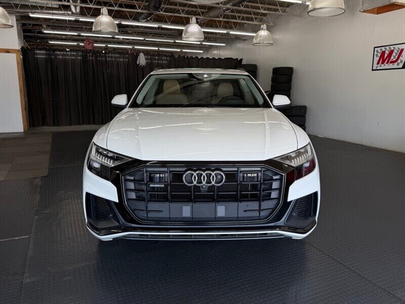 2019 Audi Q8