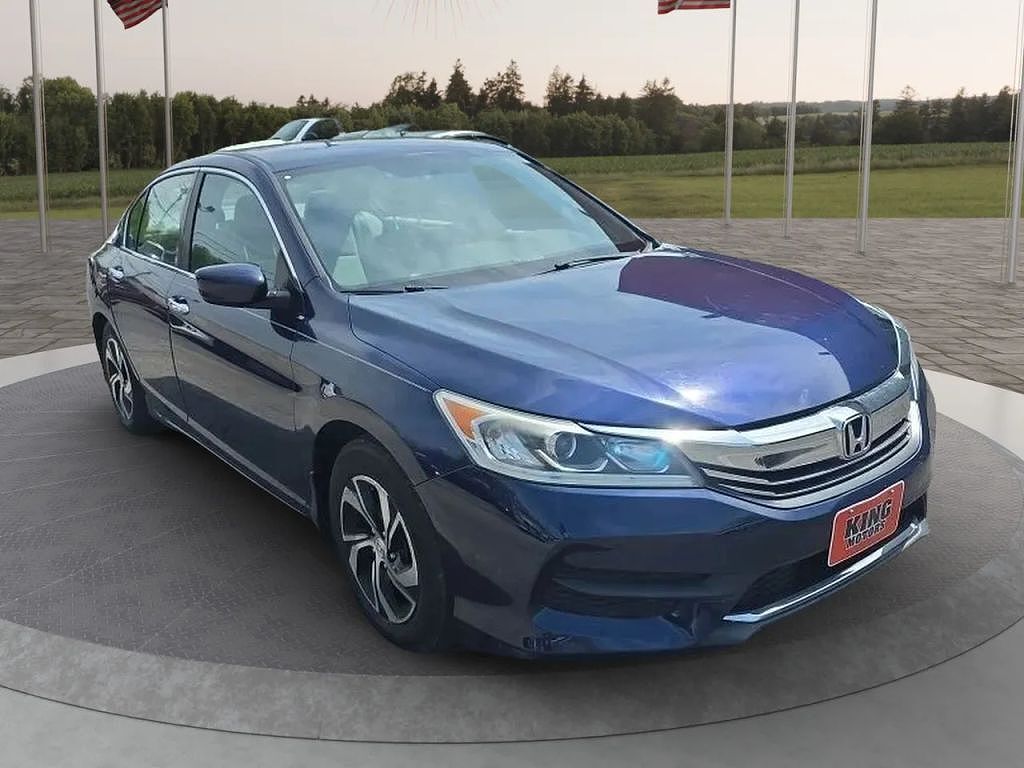 2017 HONDA Accord
