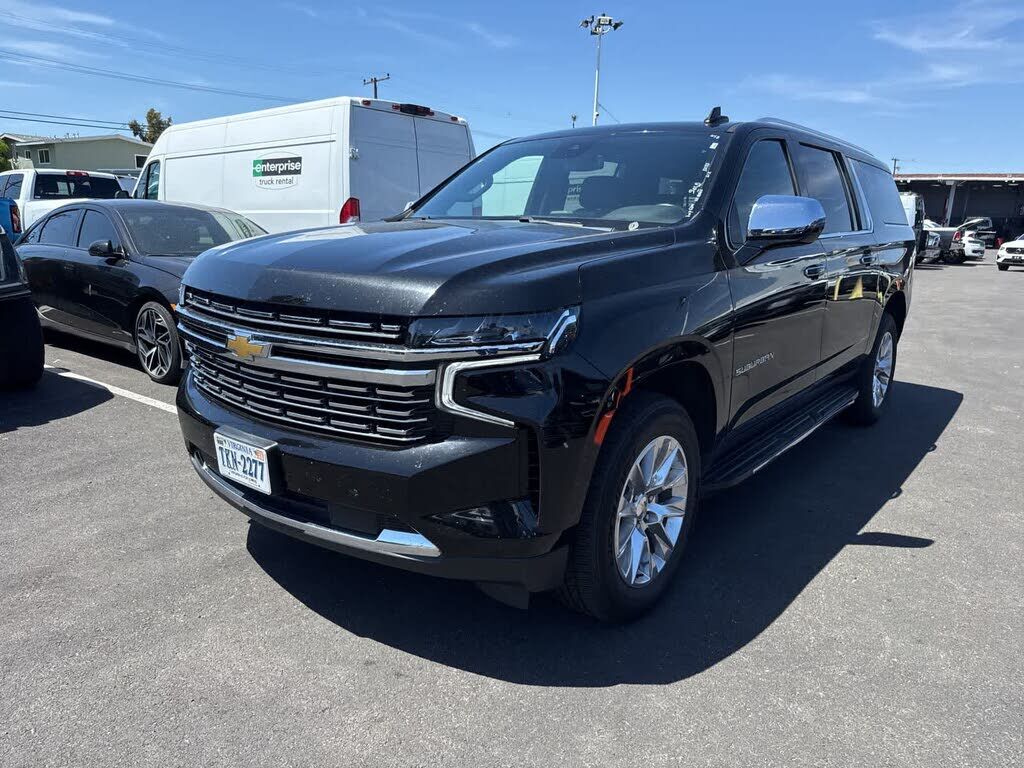 2024 CHEVROLET Suburban