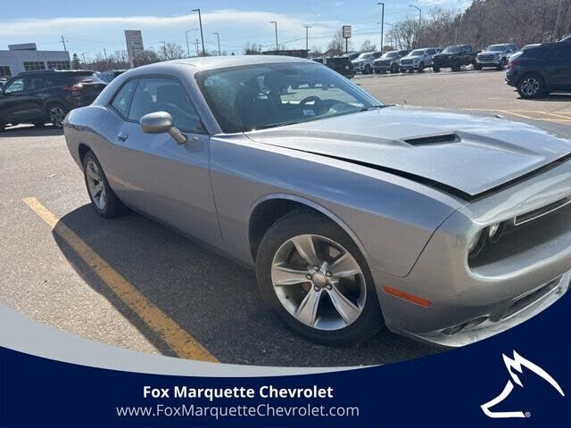 2016 DODGE Challenger