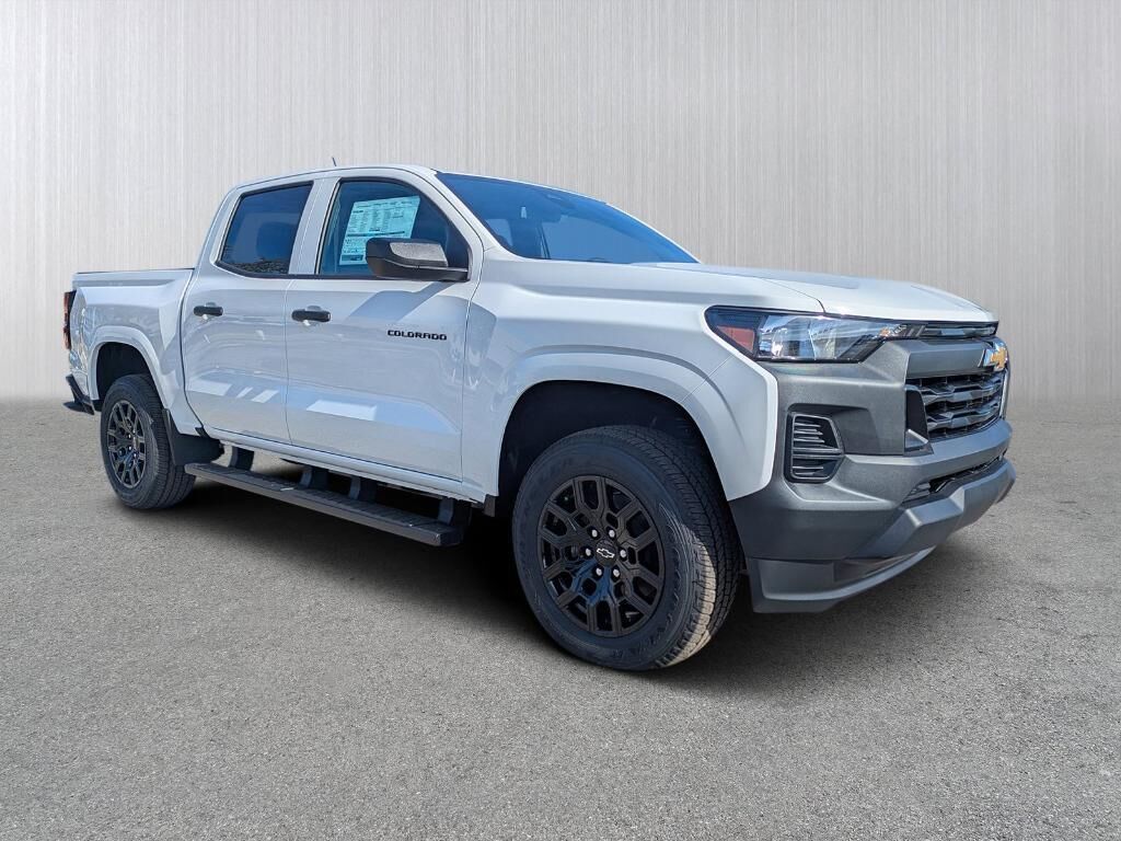 2026 CHEVROLET Colorado