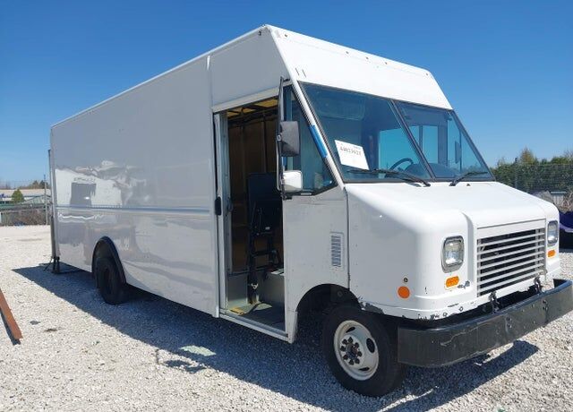 2016 FORD E-450