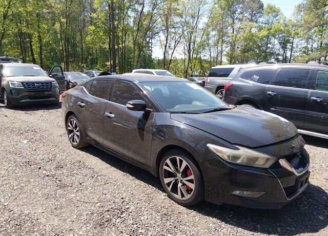 2017 NISSAN Maxima