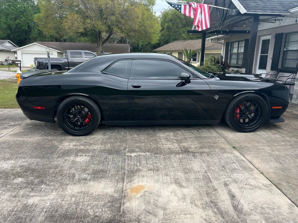 2016 DODGE Challenger