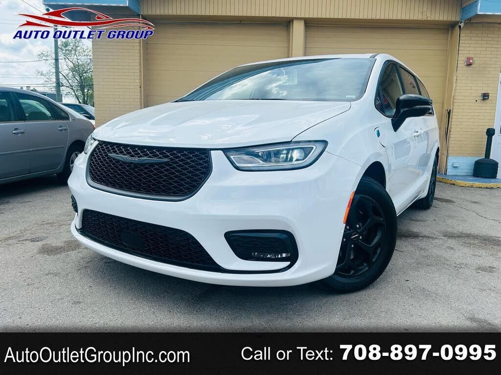 2024 CHRYSLER Pacifica