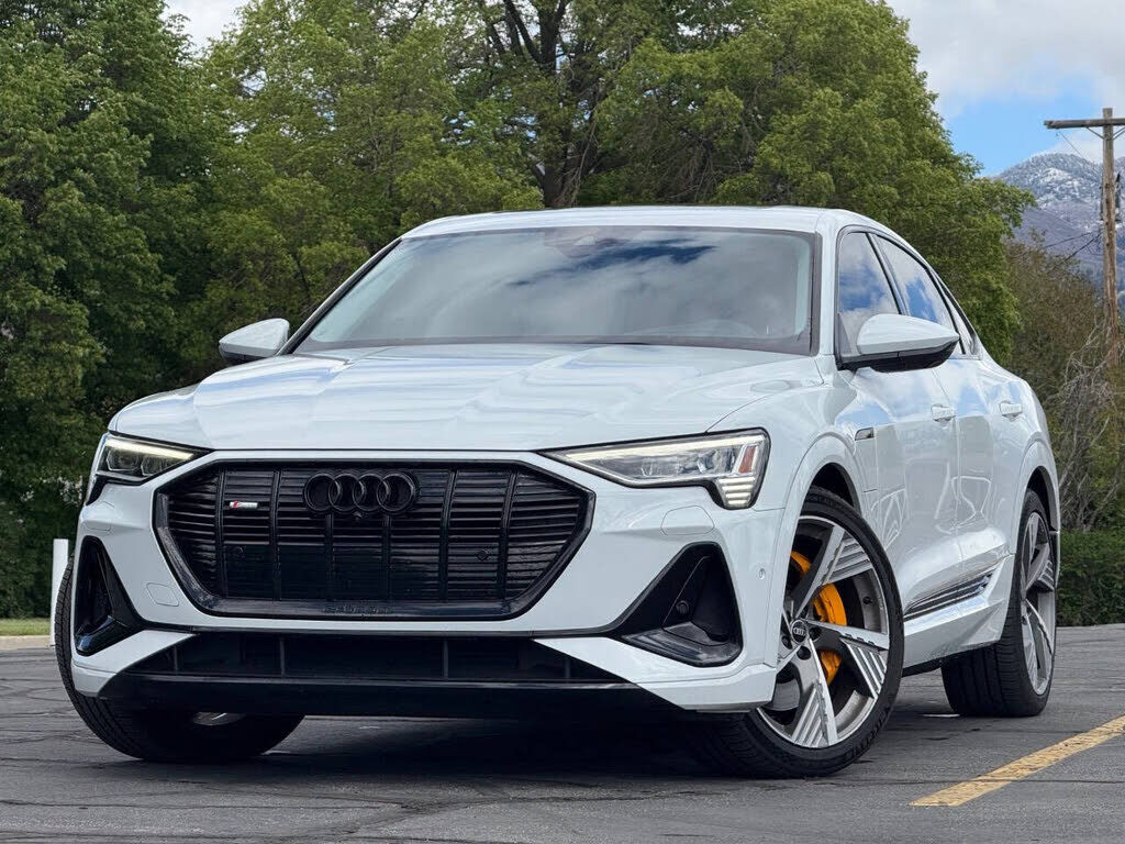 2022 AUDI e-tron Sportback