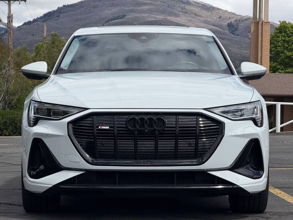 2022 Audi e-tron Sportback