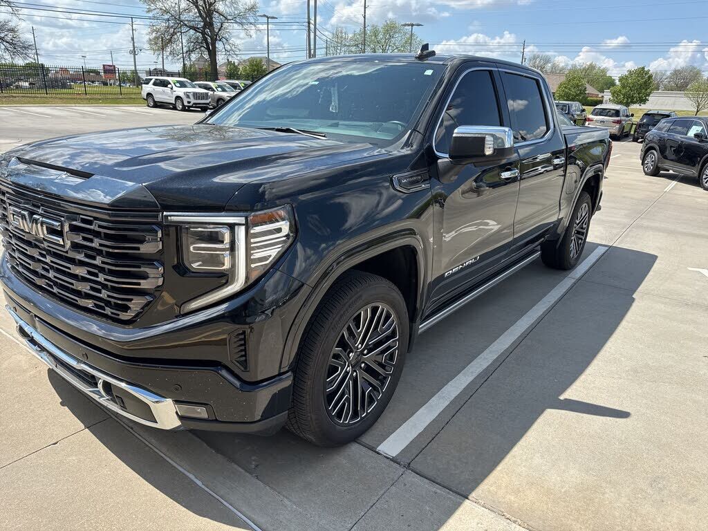 2022 GMC Sierra