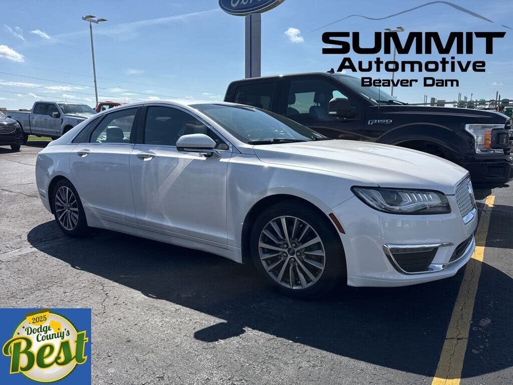 2017 LINCOLN MKZ