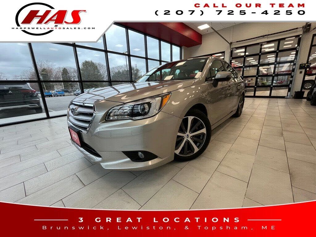 2017 SUBARU Legacy