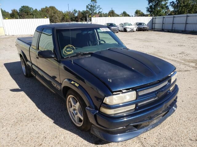 2003 CHEVROLET S-10 Pickup