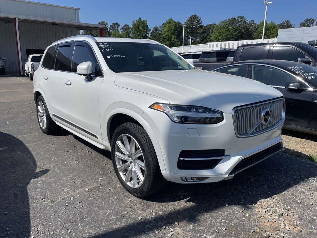 2018 VOLVO XC90