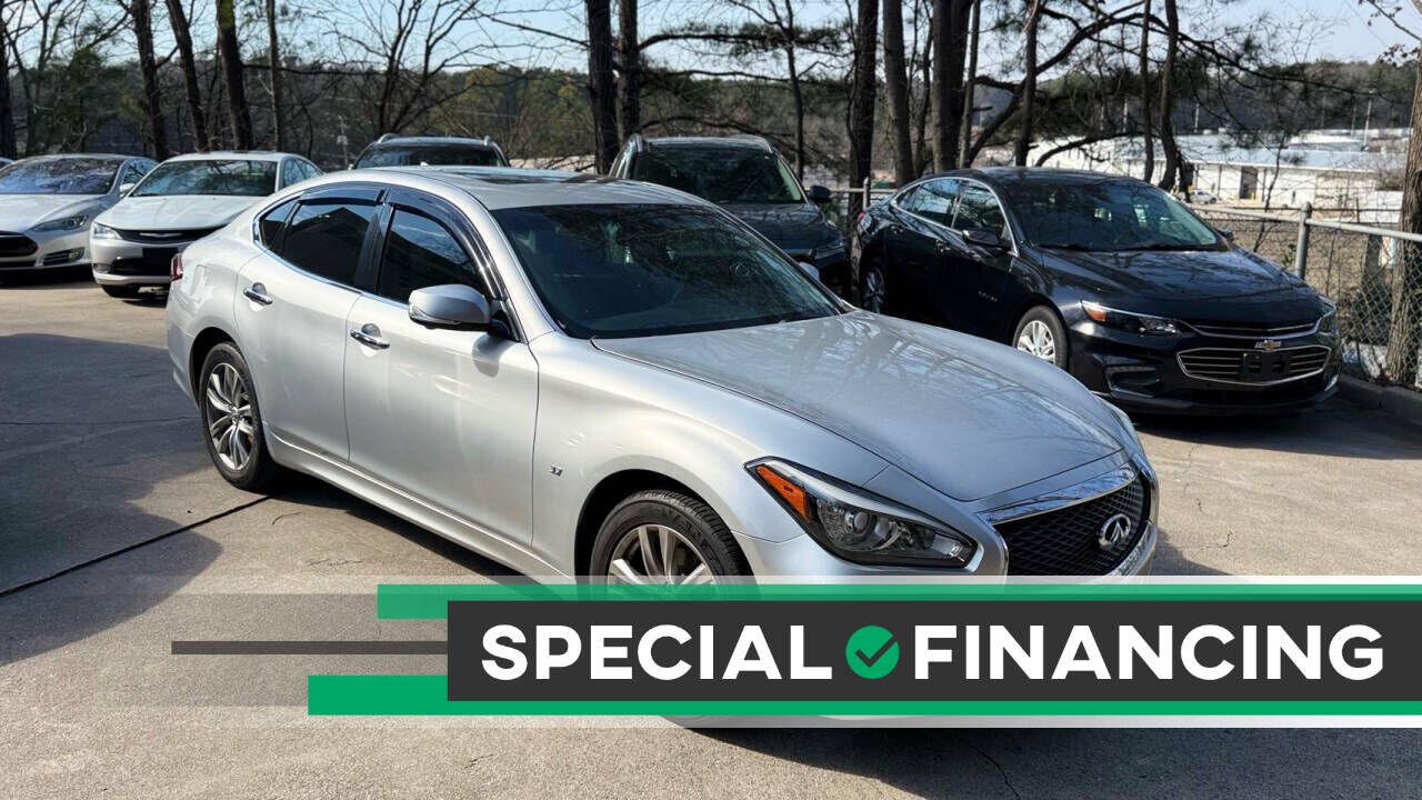 2015 INFINITI Q70