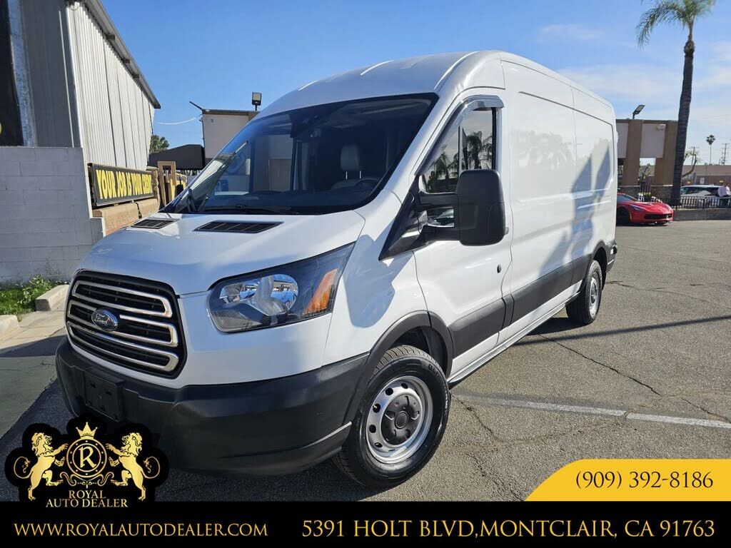 2019 FORD Transit
