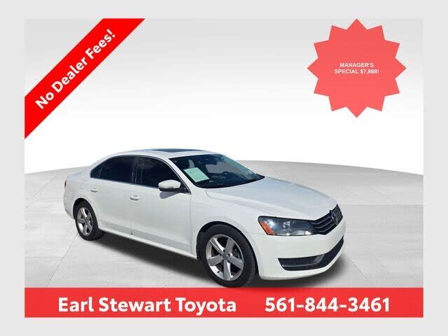2013 VOLKSWAGEN Passat