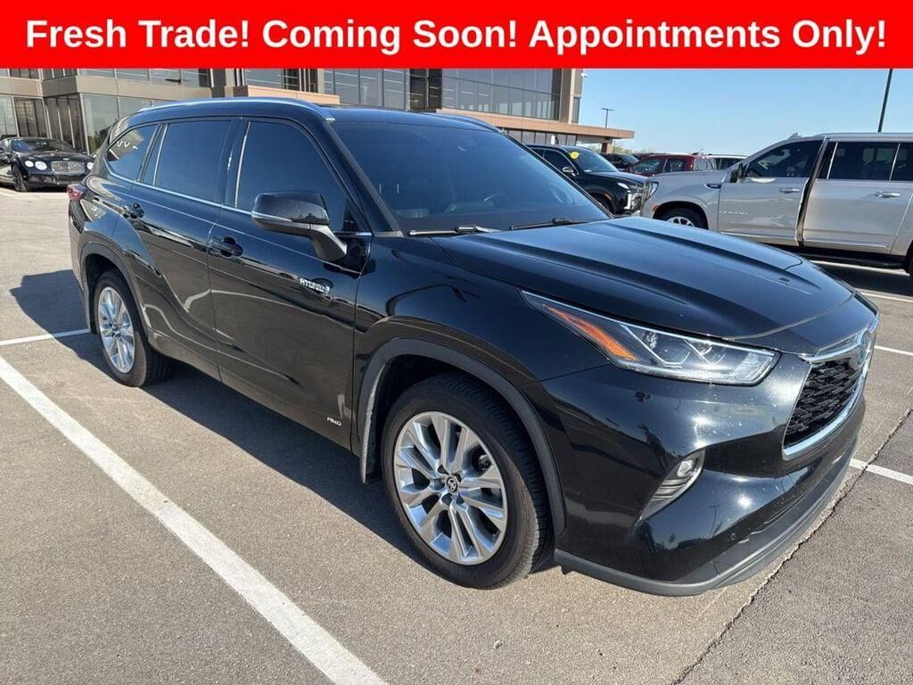 2020 TOYOTA Highlander