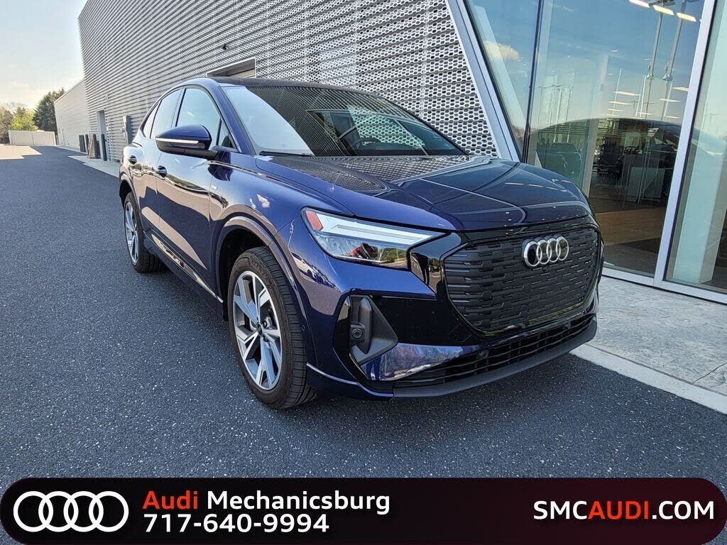 2023 AUDI Q4