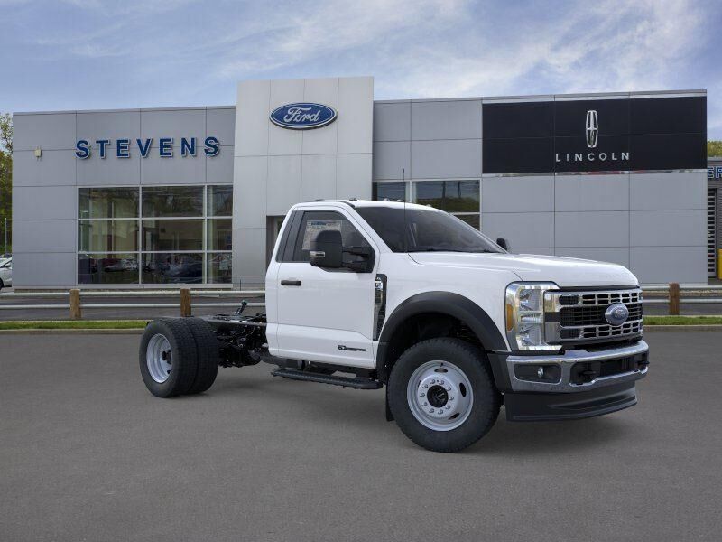 2026 FORD F-550