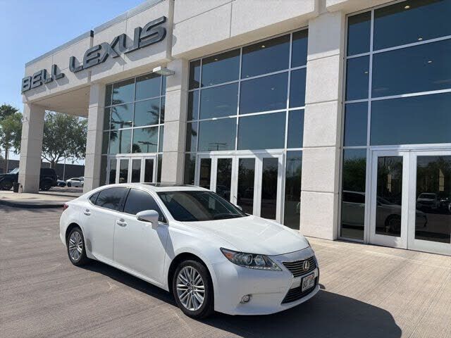 2014 LEXUS ES