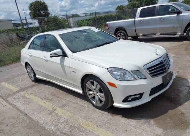 2011 MERCEDES-BENZ E-Class