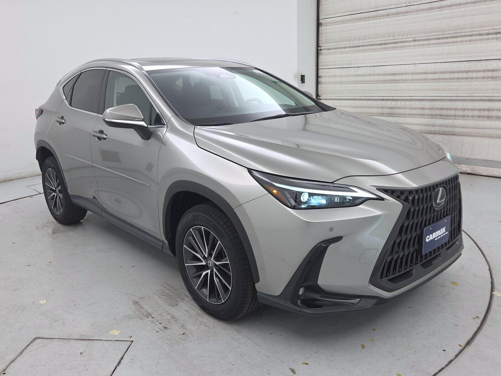 2023 LEXUS NX