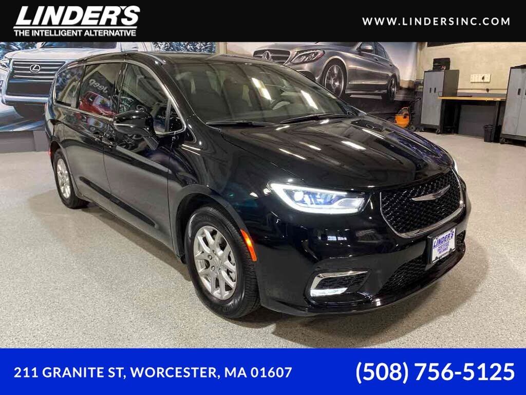 2025 CHRYSLER Pacifica