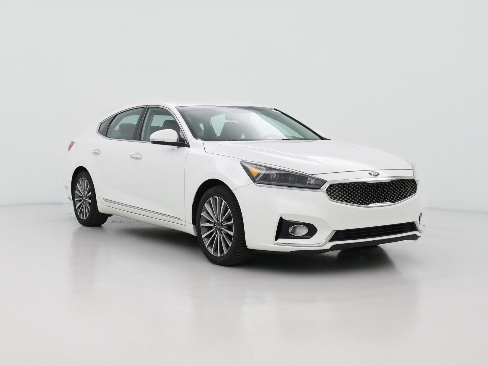 2017 KIA Cadenza