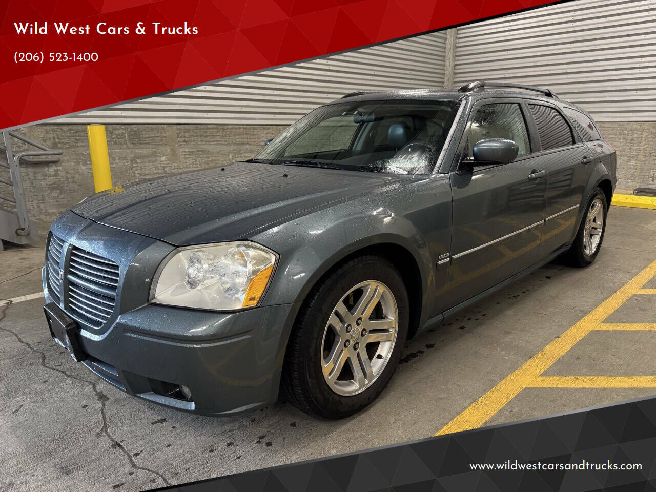 2005 DODGE Magnum