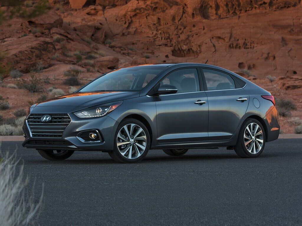 2021 HYUNDAI Accent