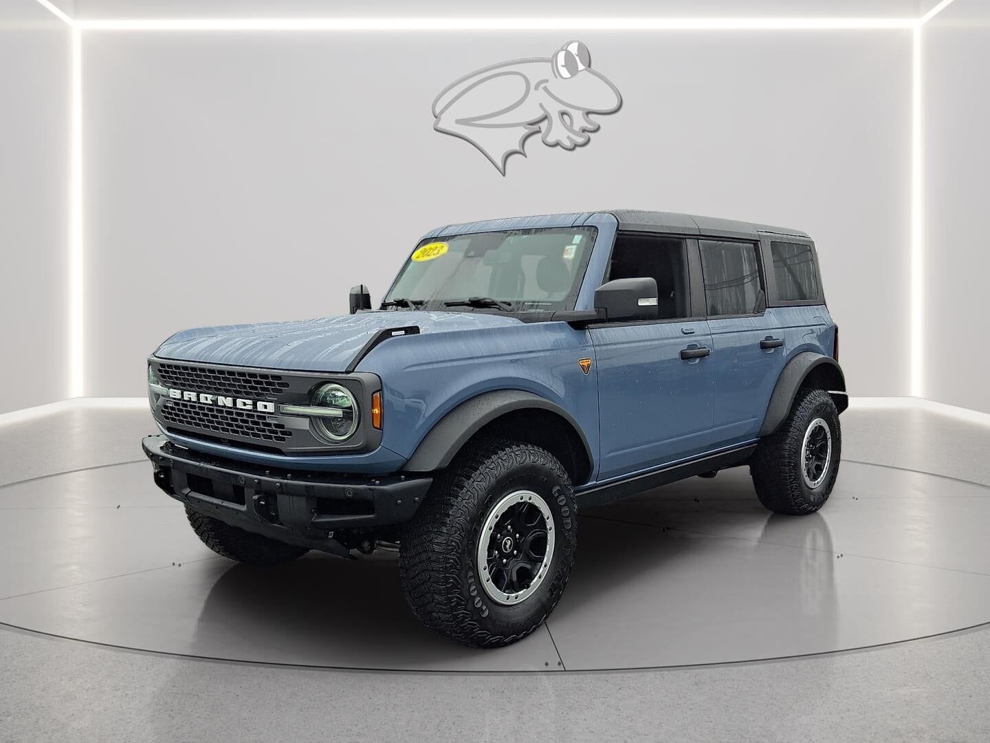 2023 FORD Bronco