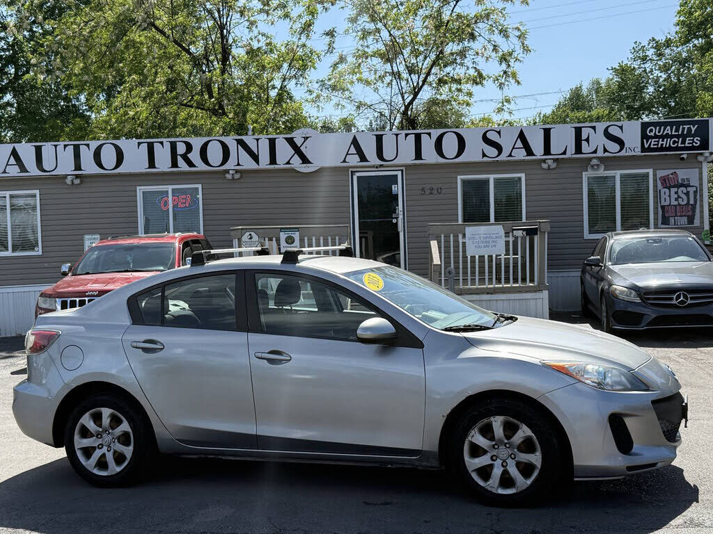2013 MAZDA Mazda3