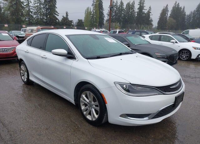 2015 CHRYSLER 200