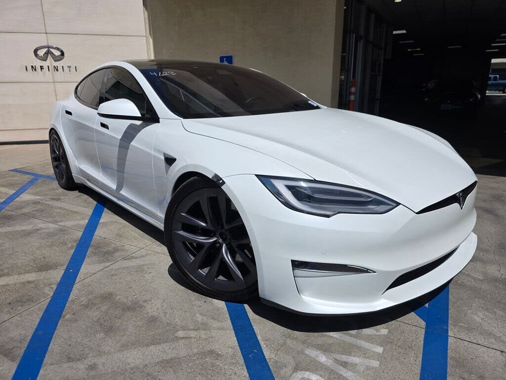 2022 TESLA Model S