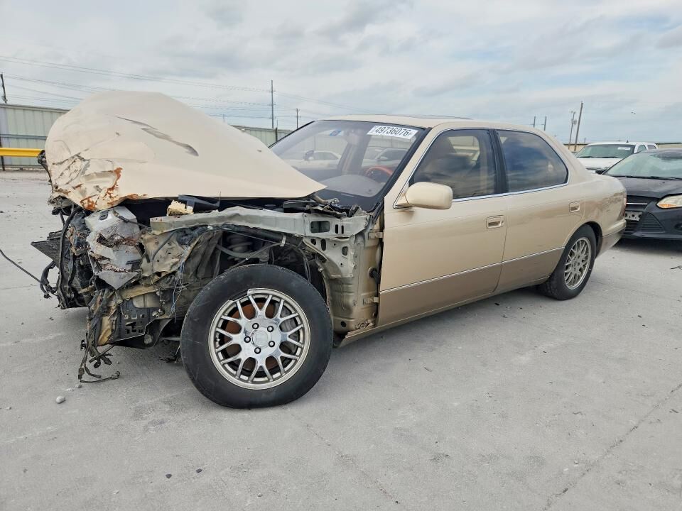 1999 LEXUS LS