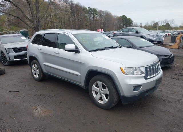 2011 JEEP Grand Cherokee