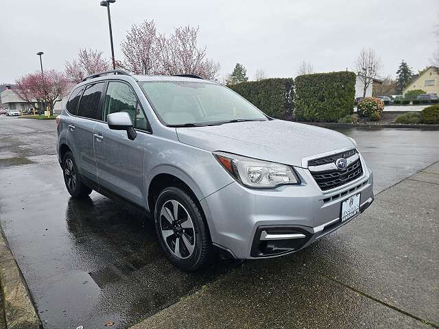 2018 SUBARU Forester