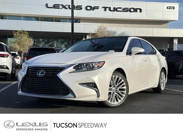2016 LEXUS ES