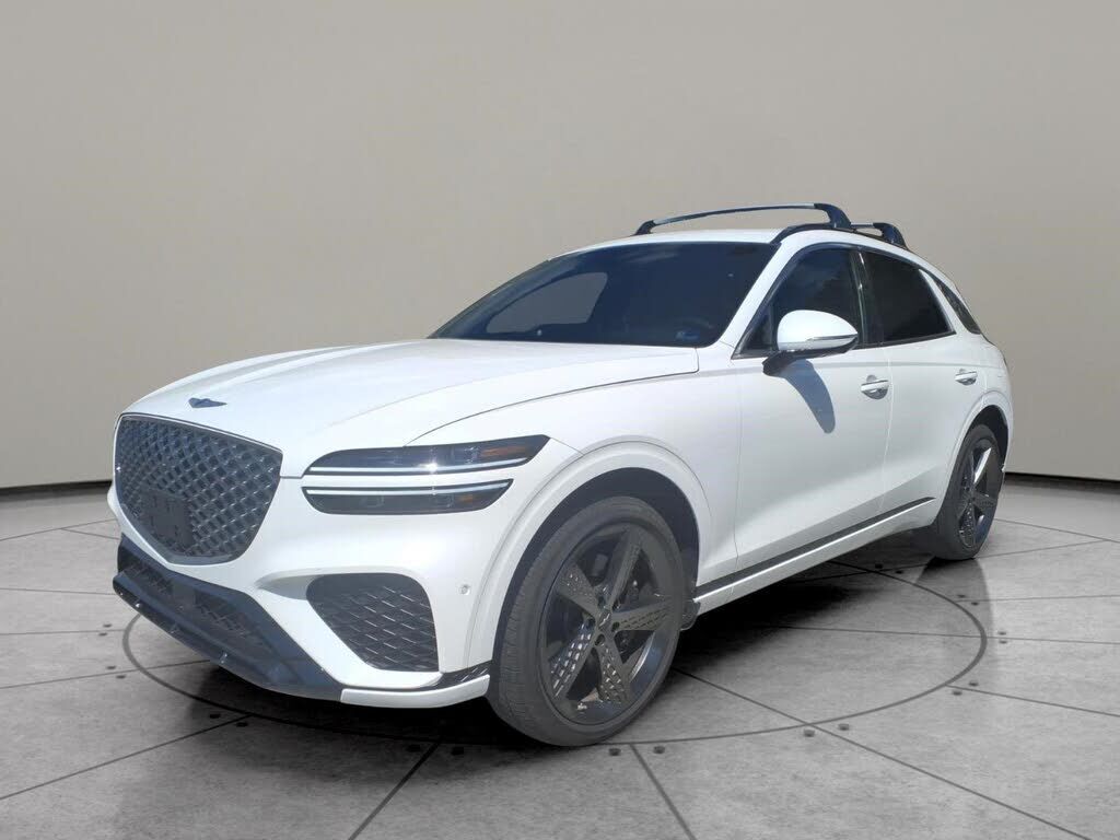 2025 GENESIS GV70