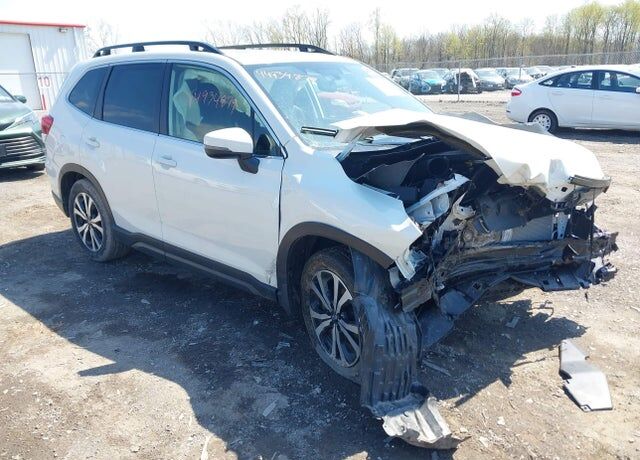 2022 SUBARU Forester